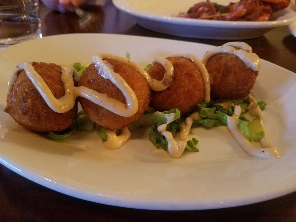 Cedar Craft & Kitchen | restaurant | 1534, 1061 Cedarwood Rd, Glenolden, PA 19036, USA | 6105377003 OR +1 610-537-7003