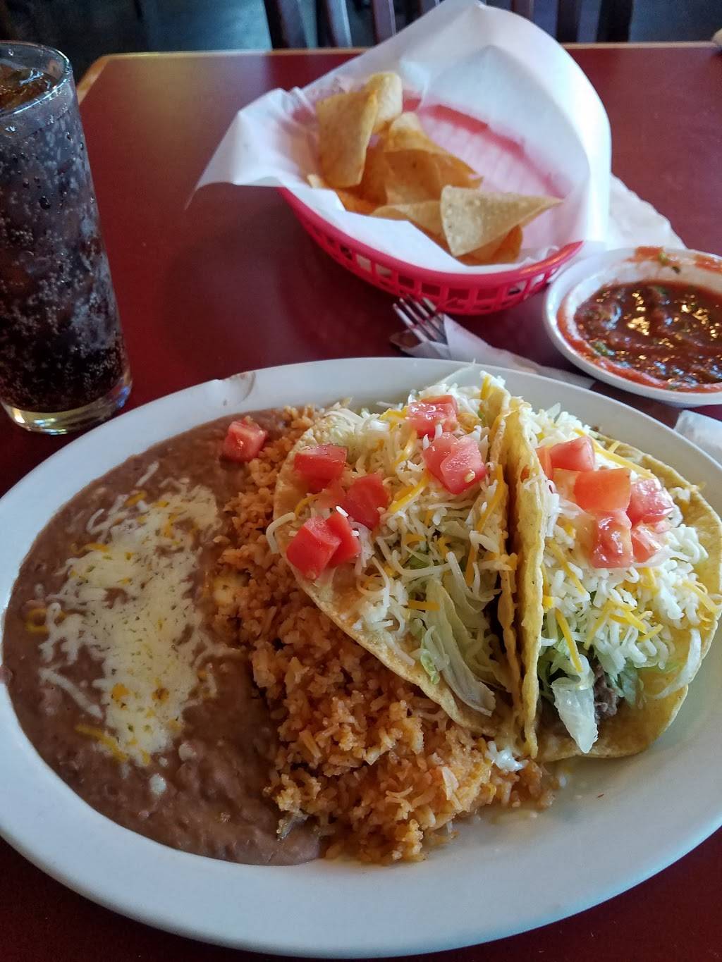 Bobby Salazars Mexican Restaurant | restaurant | South of Shields & Manchester Mall, 2839 N Blackstone Ave, Fresno, CA 93704, USA | 5592271686 OR +1 559-227-1686