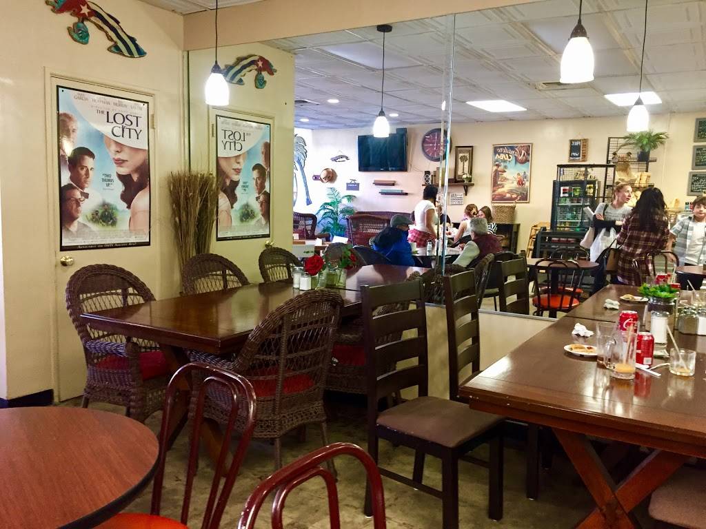 Cafe Cuba & Cakes | restaurant | 12215 Hawthorne Blvd, Hawthorne, CA 90250, USA | 3106752253 OR +1 310-675-2253
