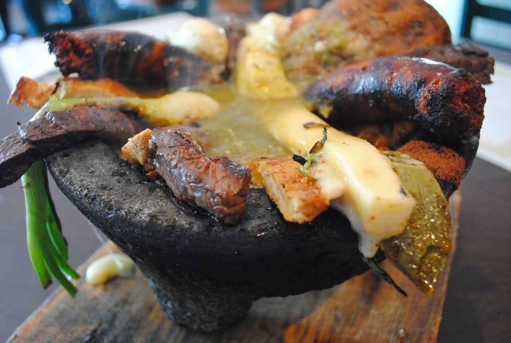 Ritos Mexican Restaurant | restaurant | 3450 Montgomery Rd #27-28, Aurora, IL 60504, USA | 6302363539 OR +1 630-236-3539