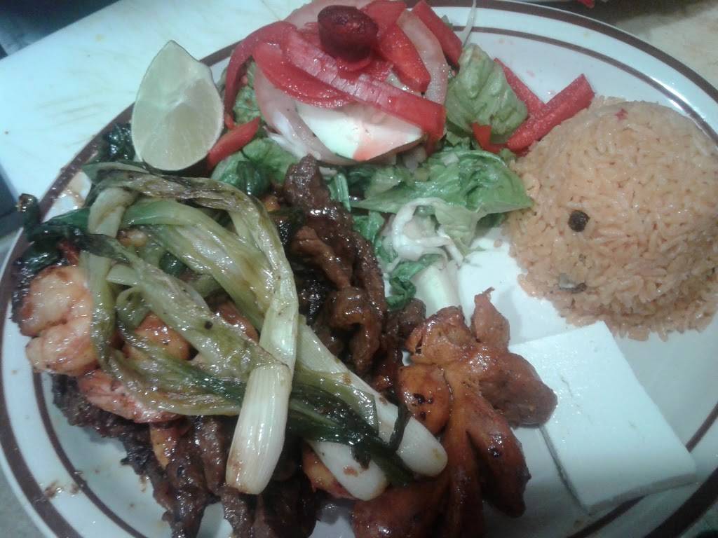 Andrea c’s restaurant | restaurant | 2 Mill St, Newburgh, NY 12550, USA | 8453918383 OR +1 845-391-8383