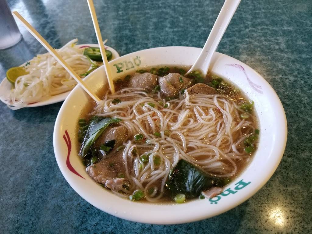 Pho Tai | restaurant | 104 N Callow Ave, Bremerton, WA 98312, USA | 3603735555 OR +1 360-373-5555