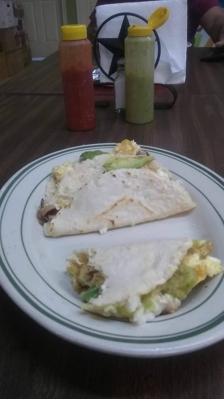 Lupitas Market | restaurant | 900 S Austin St, Brenham, TX 77833, USA | 9798301393 OR +1 979-830-1393