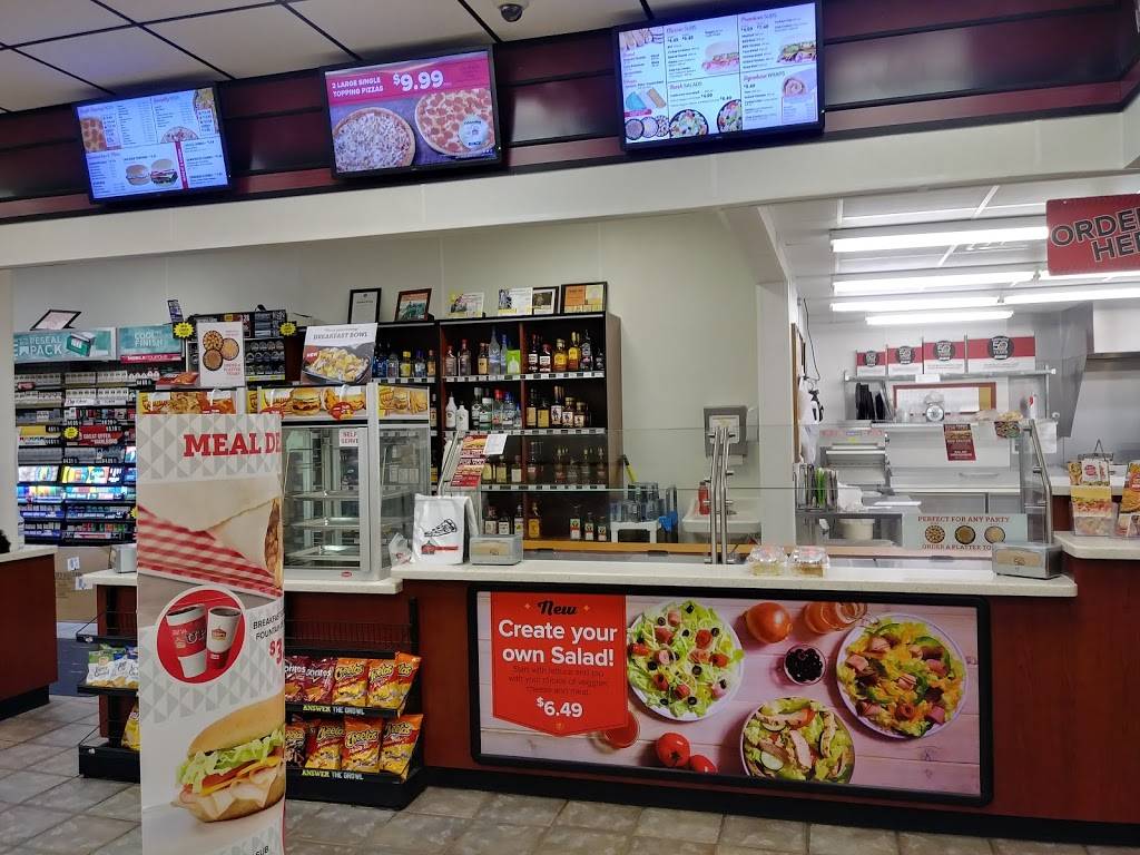 Caseys | meal takeaway | 310 E Hwy 7 #54, Weaubleau, MO 65774, USA | 4172821348 OR +1 417-282-1348