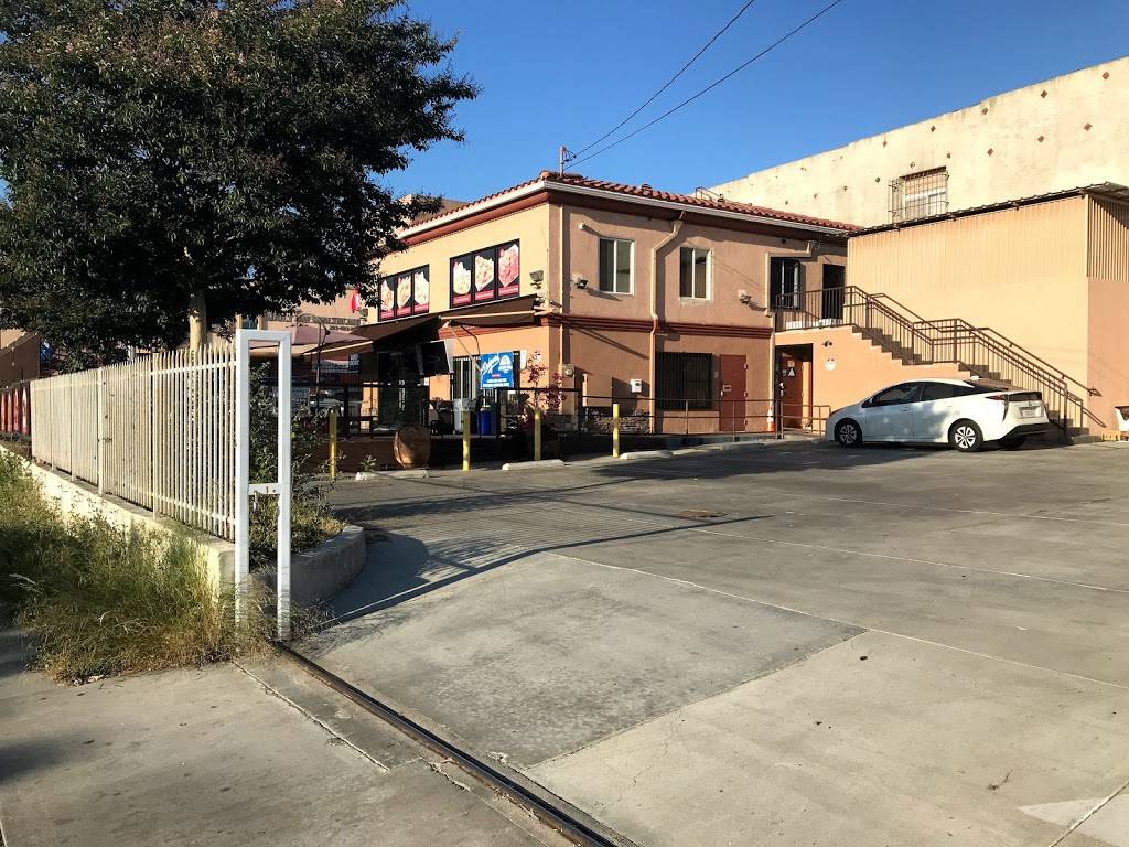 RTR Express | restaurant | 2122 Beverly Blvd, Los Angeles, CA 90057, USA | 2134832122 OR +1 213-483-2122