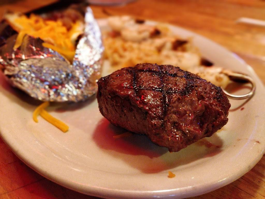 Logans Roadhouse | restaurant | 6835 Houston Rd, Florence, KY 41042, USA | 8595252106 OR +1 859-525-2106