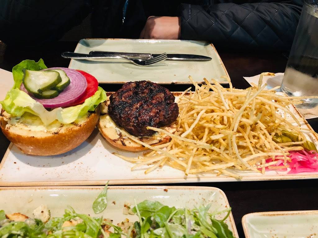 Gentry Bar & Eatery | restaurant | 19429 Stevens Creek Blvd, Cupertino, CA 95014, USA | 4082160550 OR +1 408-216-0550