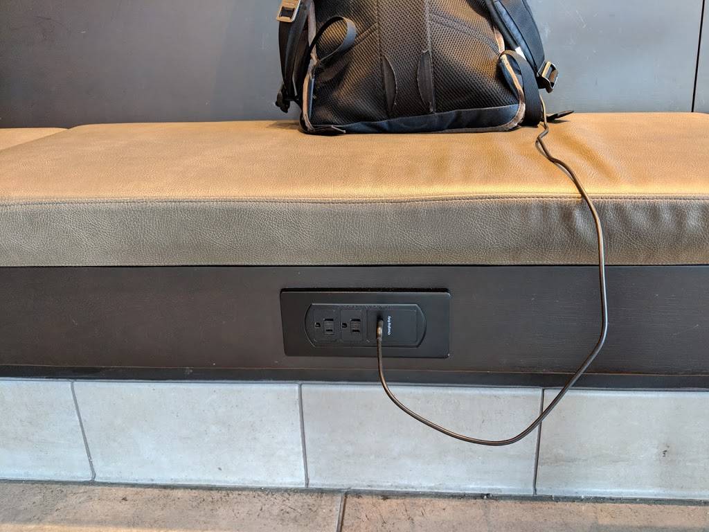 Starbucks | cafe | 5805 Silver Creek Valley Pl #30, San Jose, CA 95138, USA | 4087630983 OR +1 408-763-0983