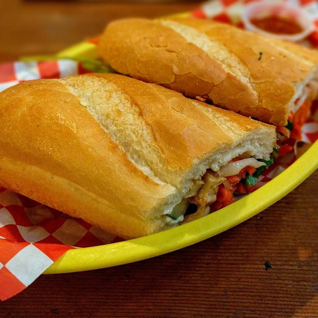 On a Roll | restaurant | 87 N San Pedro St, San Jose, CA 95110, USA | 4088093487 OR +1 408-809-3487