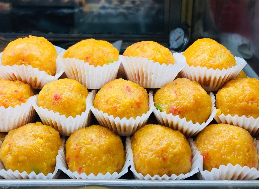 Premium Sweets & Restaurant (প্রিমিয়াম সুইটস এন্ড রেস্টুরেন্ট) | restaurant | 16803 Hillside Avenue, Queens, NY 11432, United States | 7182806605 OR +1 718-280-6605