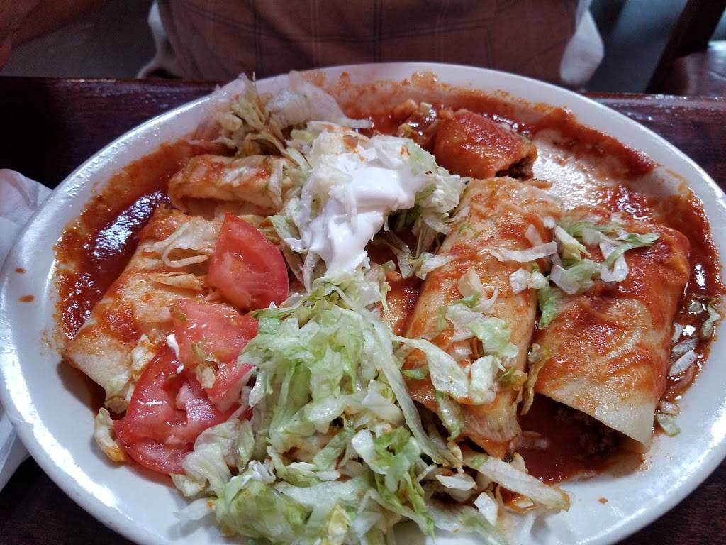 Tios Bar & Grill | restaurant | 1135 Herschel Bess Blvd, Poplar Bluff, MO 63901, USA | 5737780217 OR +1 573-778-0217