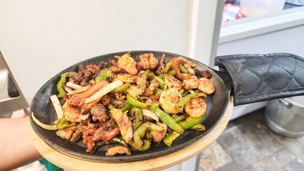 Morelia Taqueria Prime | restaurant | 115 N Iowa Ave, Washington, IA 52353, USA | 3198641043 OR +1 319-864-1043