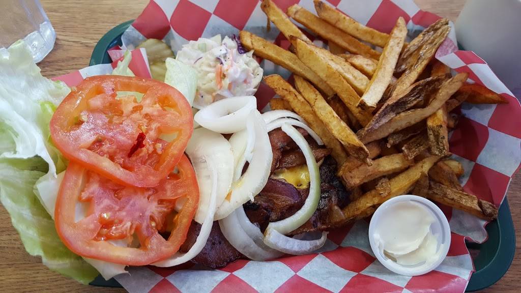 KDs of Superior | restaurant | 1706 Tower Ave, Superior, WI 54880, USA | 7153922027 OR +1 715-392-2027