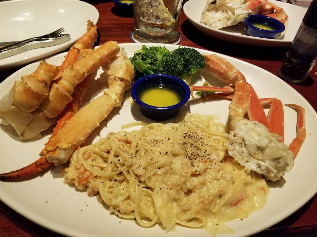 Red Lobster | restaurant | 11601 N Dale Mabry Hwy, Tampa, FL 33618, USA | 8139628187 OR +1 813-962-8187