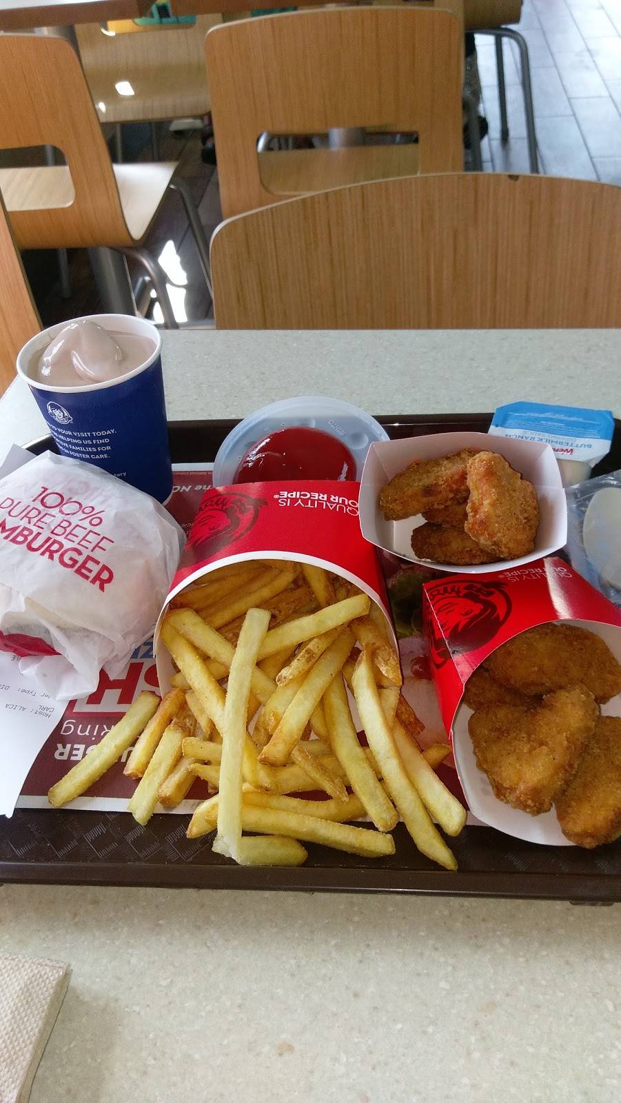 Wendys | restaurant | 15300 McGregor Blvd, Fort Myers, FL 33908, USA | 2394826999 OR +1 239-482-6999