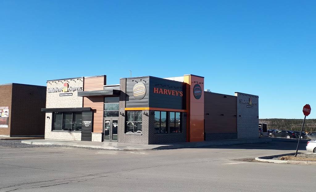 Harveys | restaurant | 3600 Rue Laval, Lac-Mégantic, QC G6B 6K2, Canada | 8195833640 OR +1 819-583-3640