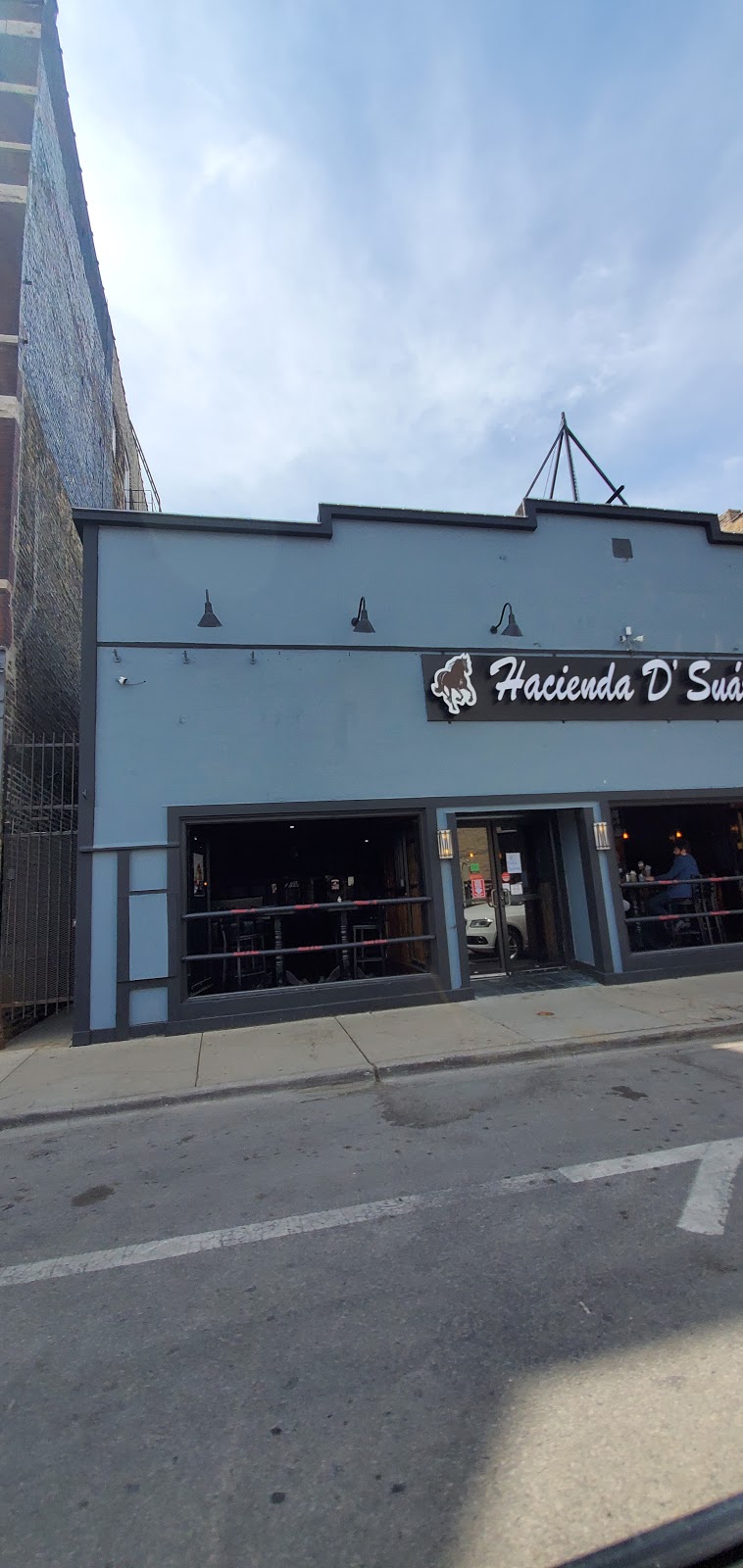 Hacienda D’Suarez | restaurant | 3466A N Clark St, Chicago, IL 60657, USA | 7733607235 OR +1 773-360-7235