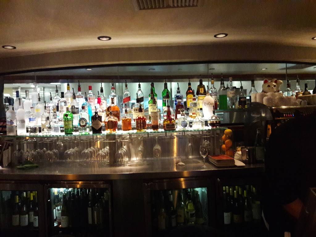 P.F. Changs | restaurant | 21821 W Oxnard St, Woodland Hills, CA 91367, USA | 8183400491 OR +1 818-340-0491