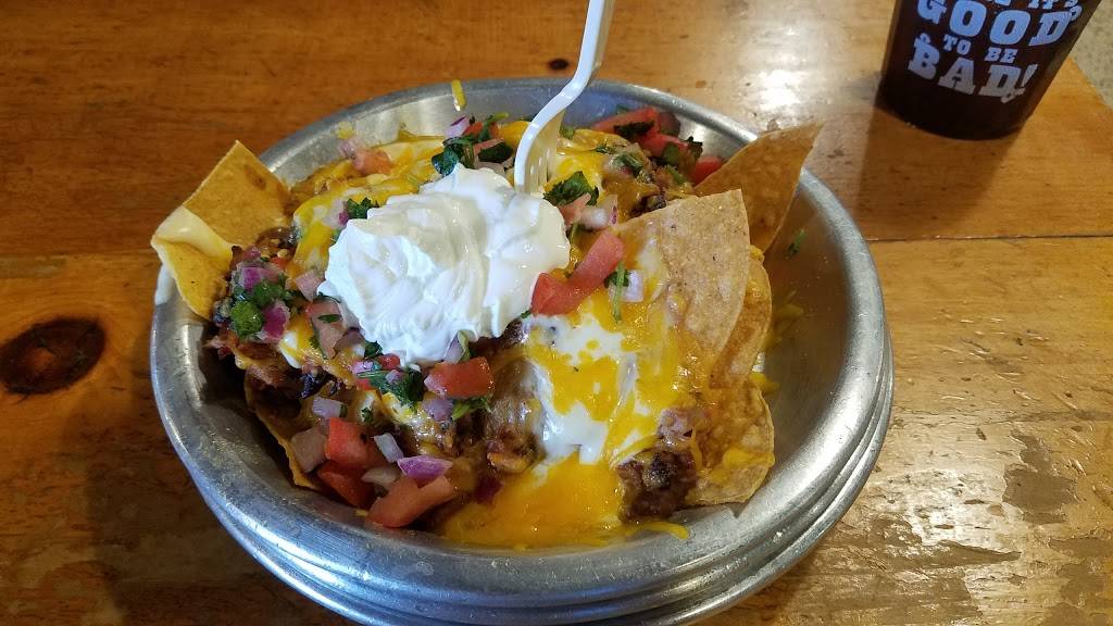 Bad Brads Bar-B-Q of Yukon | restaurant | 700 W Main St, Yukon, OK 73099, USA | 4053542122 OR +1 405-354-2122