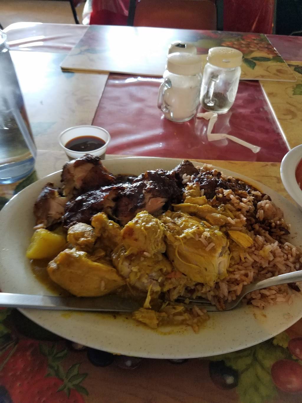 Graces Cafe | restaurant | 1909 Texas Pkwy, Missouri City, TX 77489, USA | 2812618451 OR +1 281-261-8451