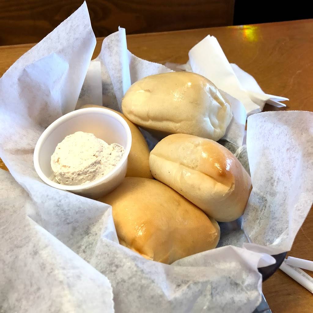 Texas Roadhouse | restaurant | 42 E 1400 N, Logan, UT 84341, USA | 4357537740 OR +1 435-753-7740