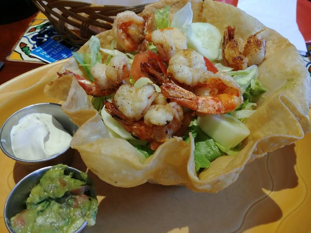 Hacienda Restaurant | restaurant | 72 Lafayette Ave, Suffern, NY 10901, USA | 8453691633 OR +1 845-369-1633