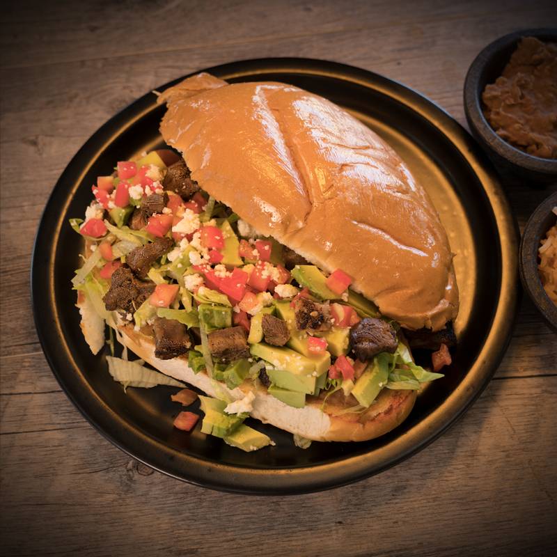 Cowboys Beer Barn | restaurant | 908 S Riverfront Blvd, Dallas, TX 75207, USA | 9728355532 OR +1 972-835-5532