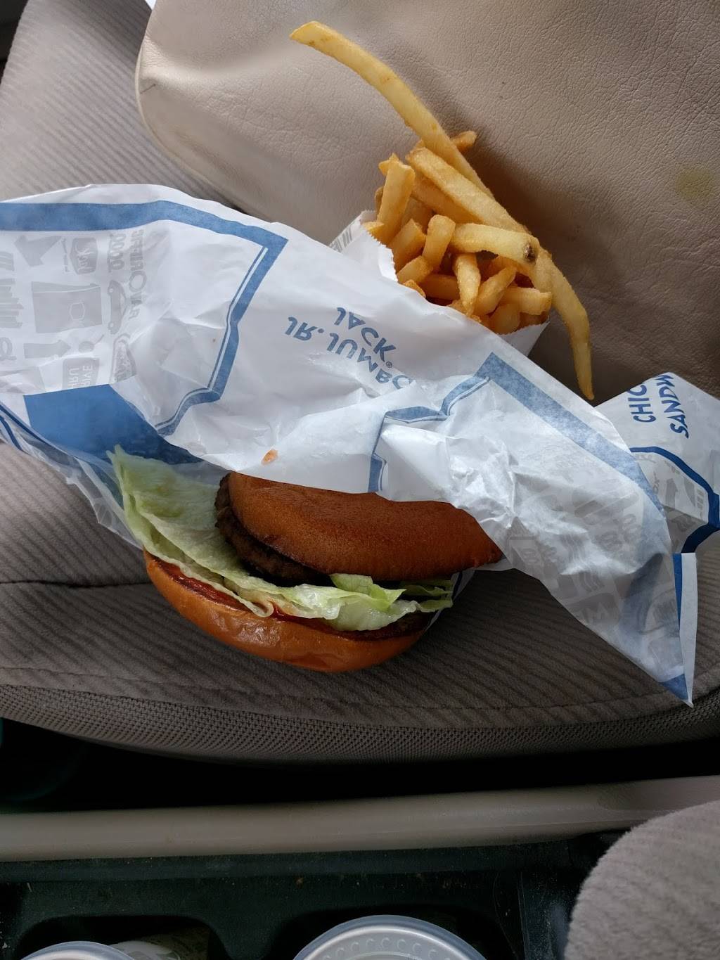 Jack in the Box | restaurant | 3367 El Camino Real, Santa Clara, CA 95051, USA | 4082497940 OR +1 408-249-7940