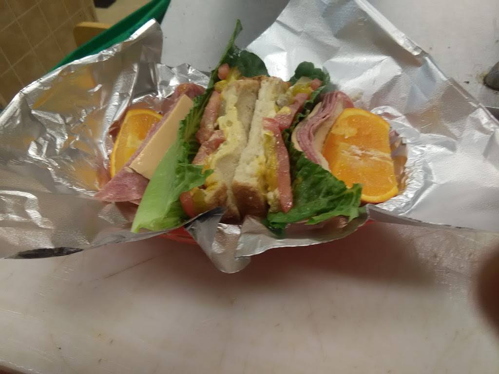 Nuce Nuce Deli | restaurant | 101, H St, Antioch, CA 94509, USA | 9253032536 OR +1 925-303-2536