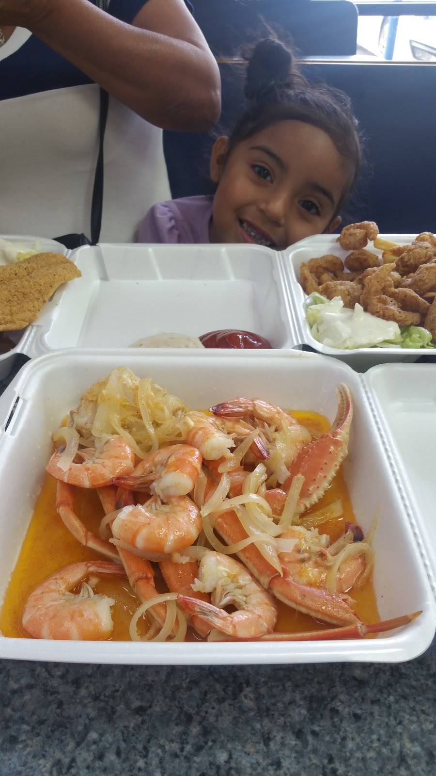 Kajun Seafood and Wings | restaurant | 3892 Gulfway Dr, Port Arthur, TX 77642, USA | 4094335400 OR +1 409-433-5400