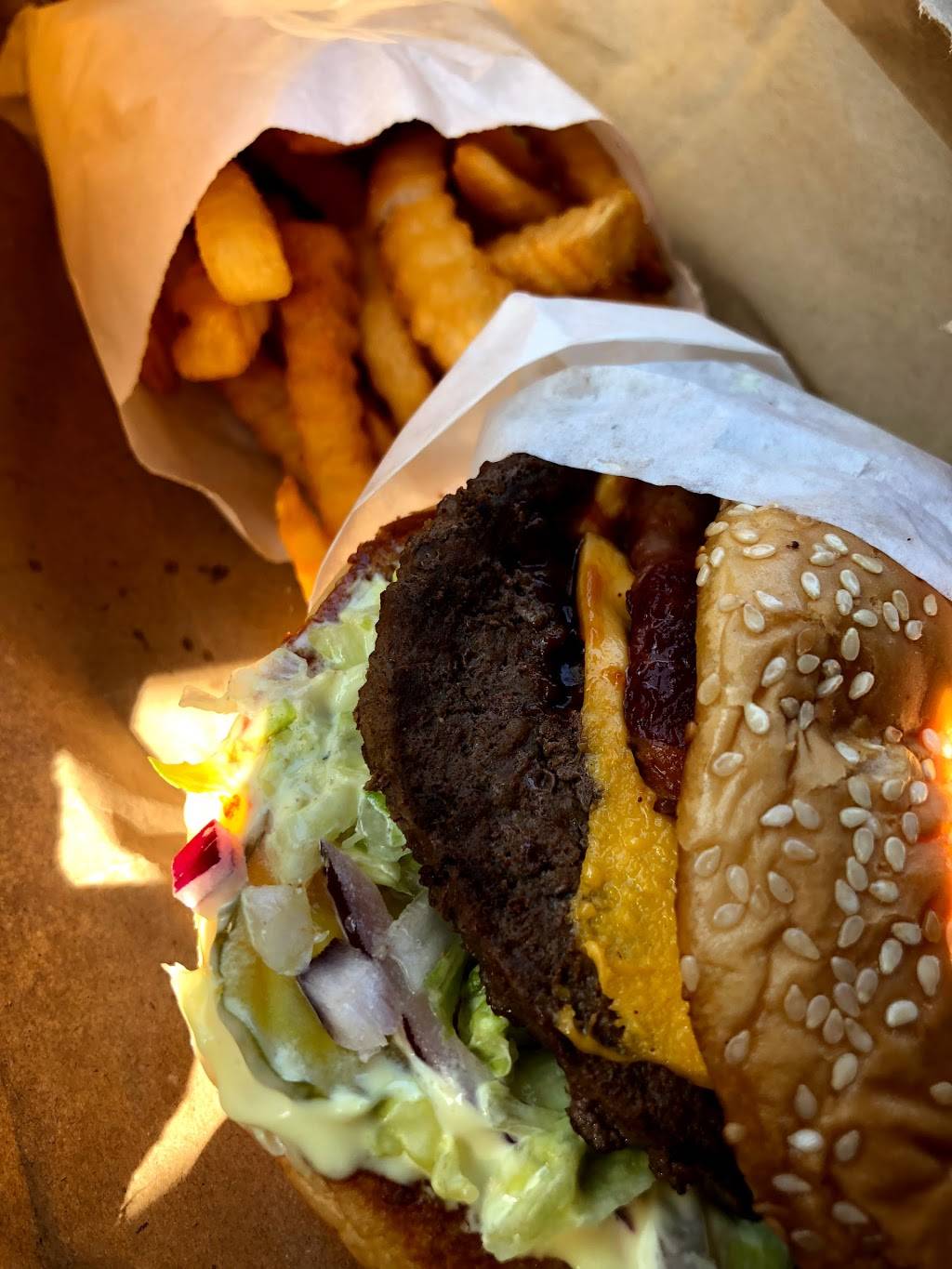 Big Mamas | restaurant | 2431 Jensen Ave, Sanger, CA 93657, USA | 5593993047 OR +1 559-399-3047