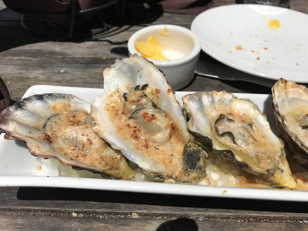 Nicks Cove | restaurant | 23240 CA-1, Marshall, CA 94940, USA | 4156631033 OR +1 415-663-1033