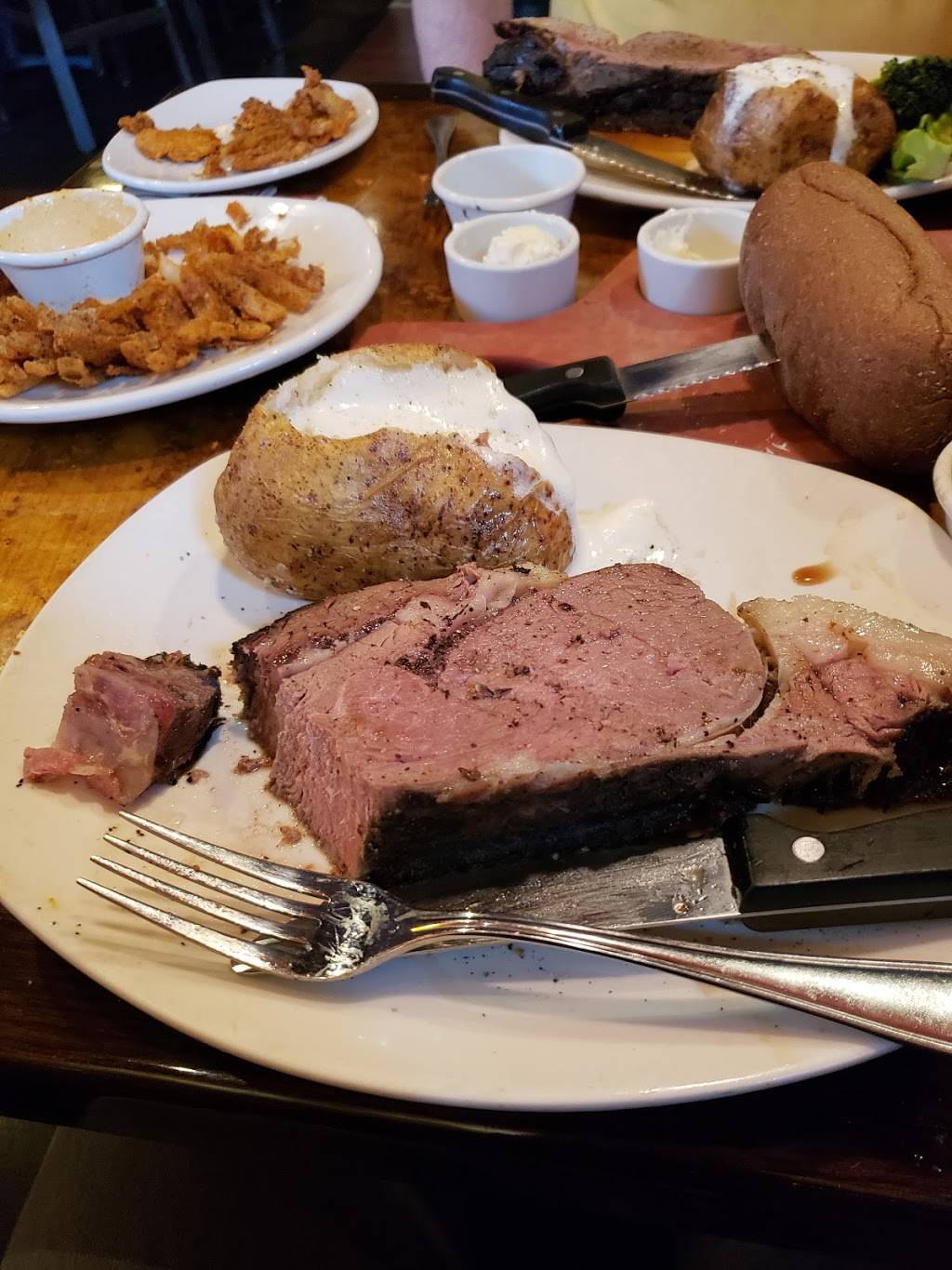 Outback Steakhouse | restaurant | 230 Lake Dr E, Cherry Hill, NJ 08002, USA | 8564821350 OR +1 856-482-1350