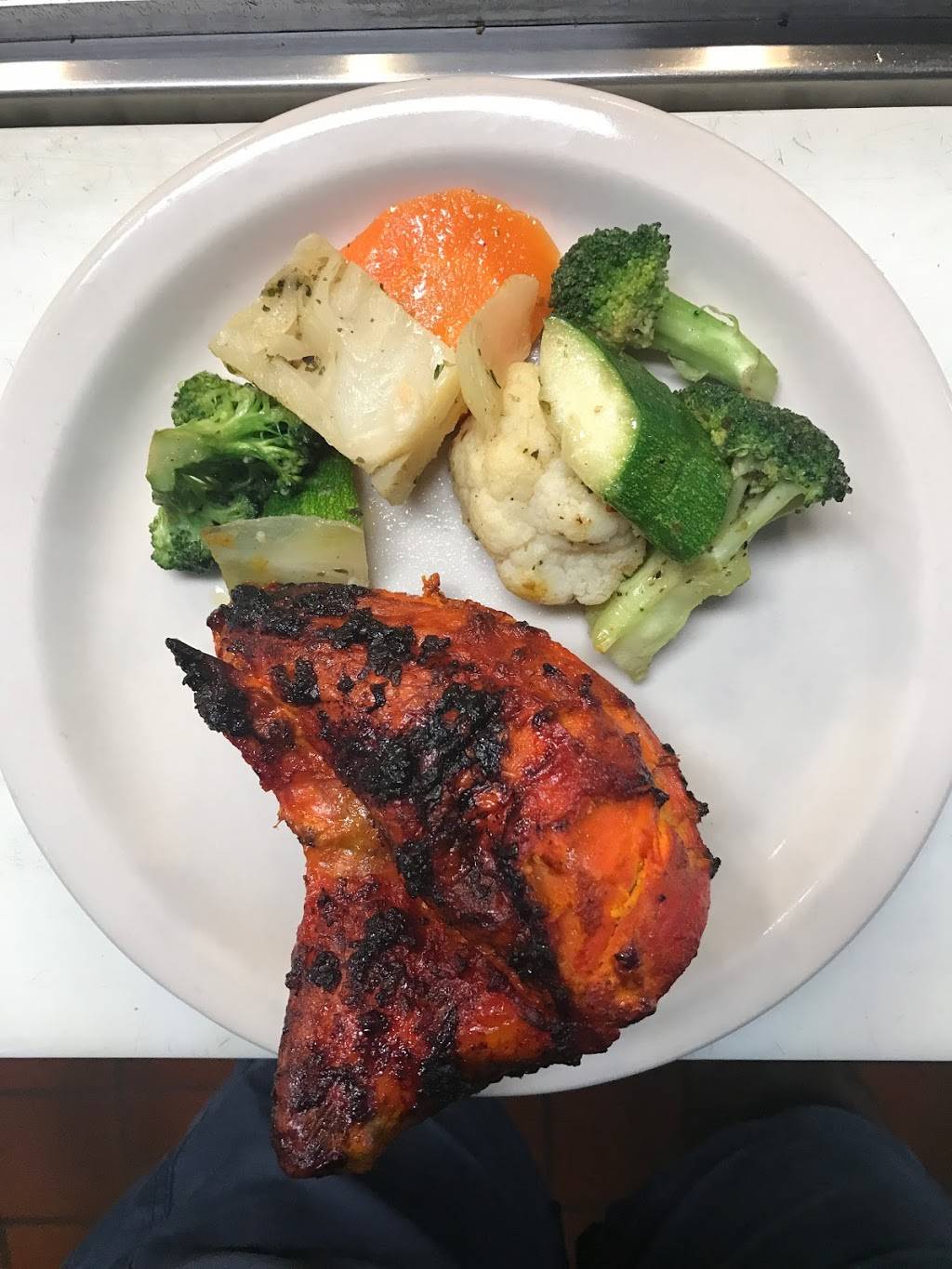 Astor Mediterranean | restaurant | 1829 Columbia Rd NW, Washington, DC 20009, USA | 2027457495 OR +1 202-745-7495