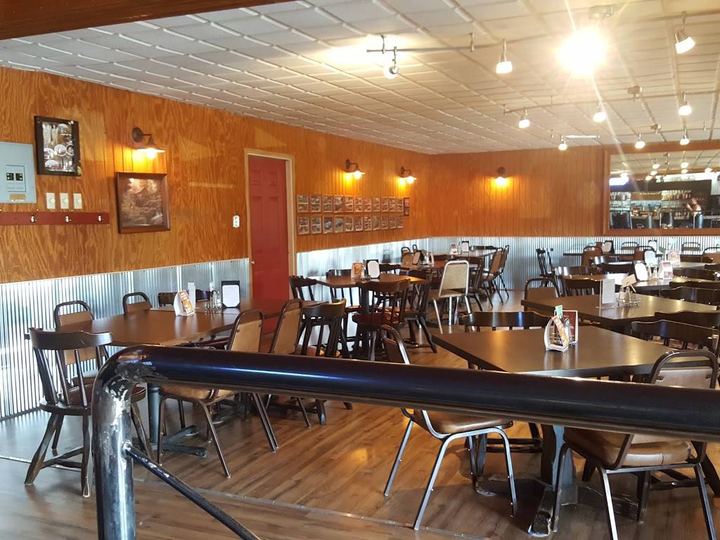 White River Inn | restaurant | 301 IN-56, Hazleton, IN 47640, USA | 8127842302 OR +1 812-784-2302