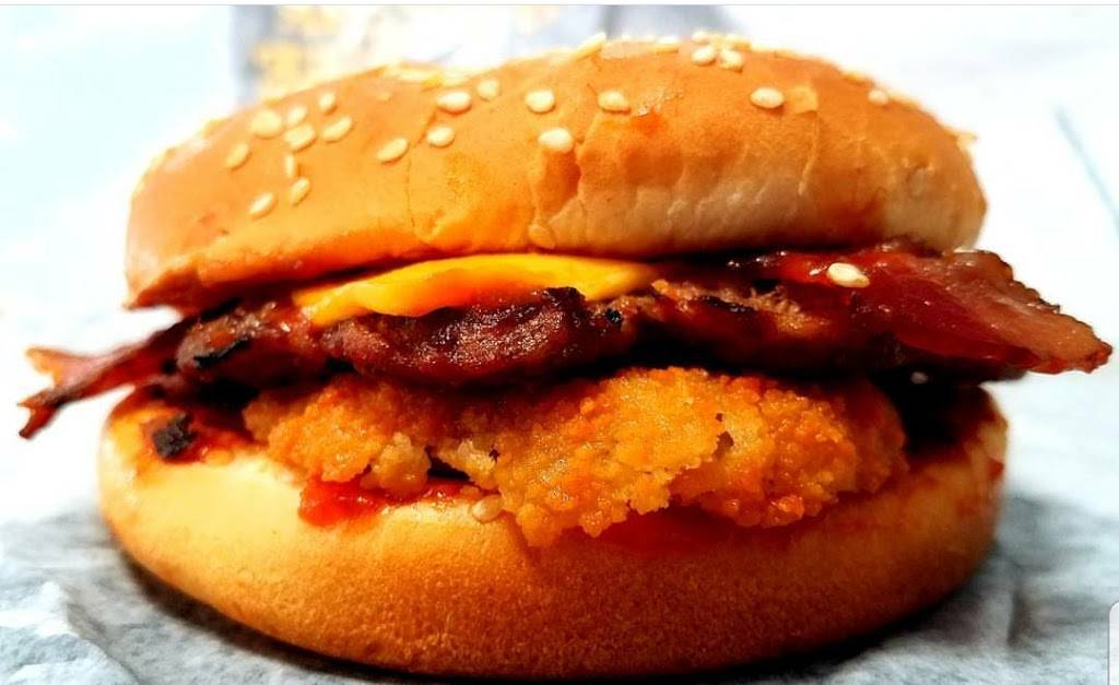 Carls Jr. | restaurant | 1445 N Mountain Ave, Ontario, CA 91762, USA | 9099833818 OR +1 909-983-3818