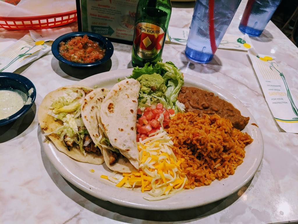 Chuys | restaurant | 9700 N Fwy Service Rd E, Fort Worth, TX 76177, USA | 8177416090 OR +1 817-741-6090