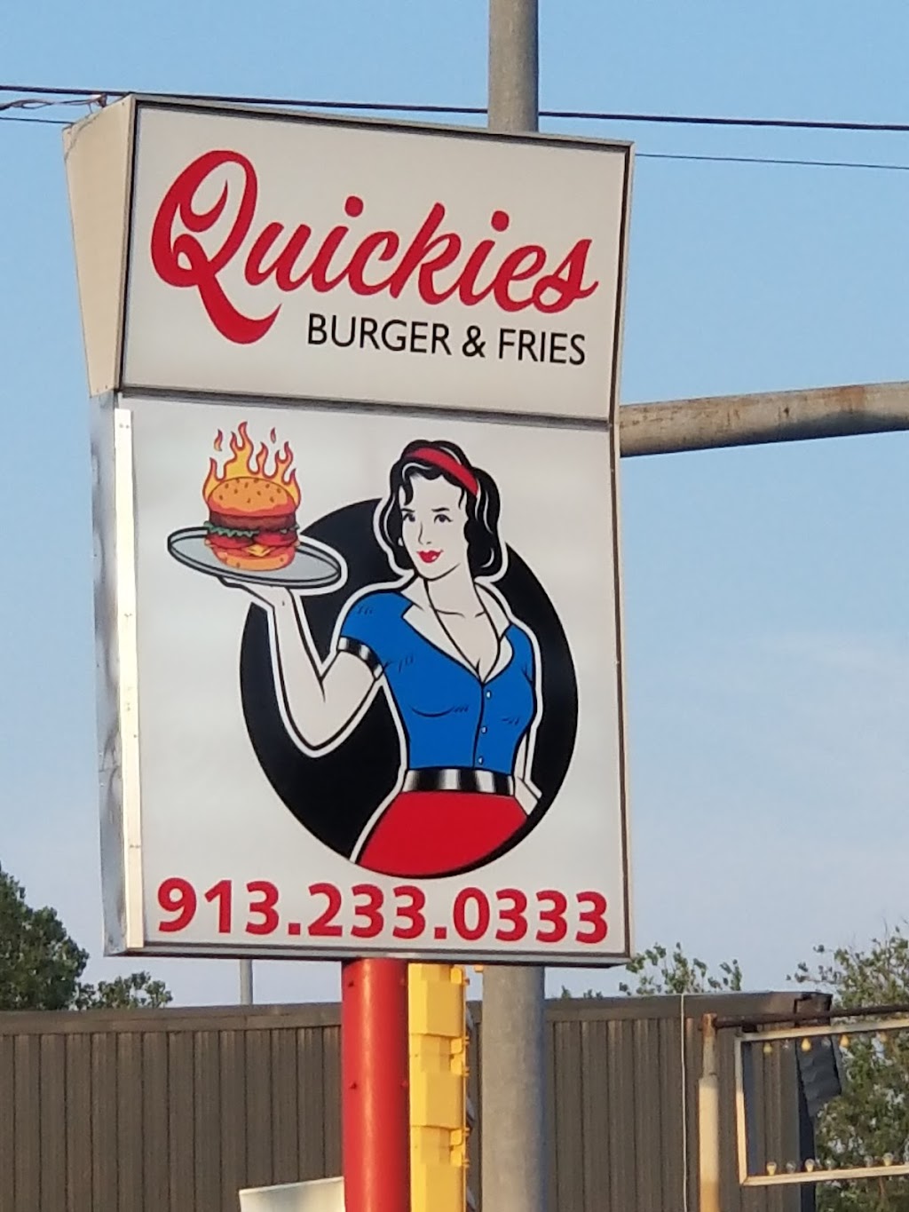 Quickies Burger and Fries | restaurant | 1000 Kansas Ave, Kansas City, KS 66105, USA | 9132330333 OR +1 913-233-0333