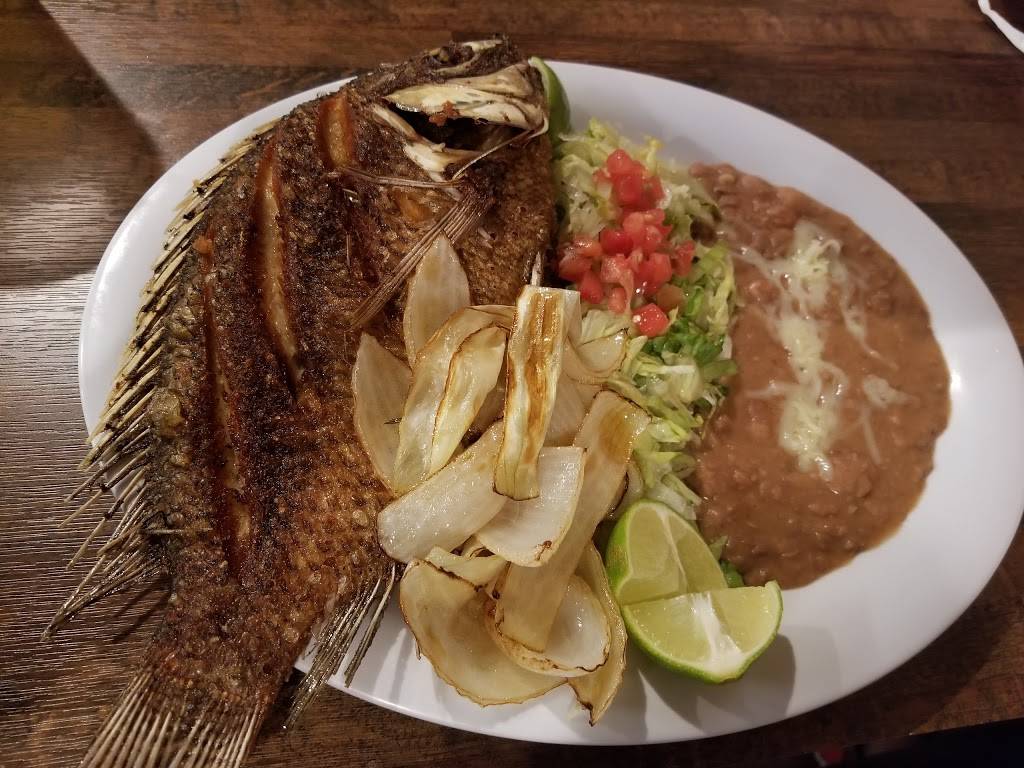 Viva Mexican Grill | restaurant | 9820 W Lower Buckeye Rd # 103, Tolleson, AZ 85353, USA | 6239360165 OR +1 623-936-0165