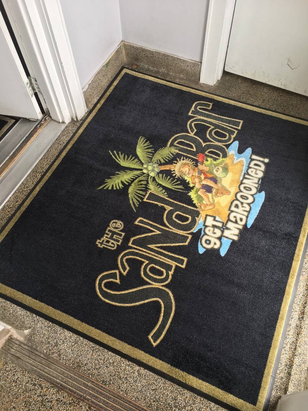 Sand Bar | restaurant | 130 Washington Ave, Wisconsin Dells, WI 53965, USA | 6082533073 OR +1 608-253-3073