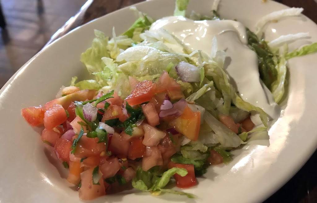 La Isla Mexican Grill | restaurant | 1600 S Lee St, Fort Gibson, OK 74434, USA | 9182035042 OR +1 918-203-5042