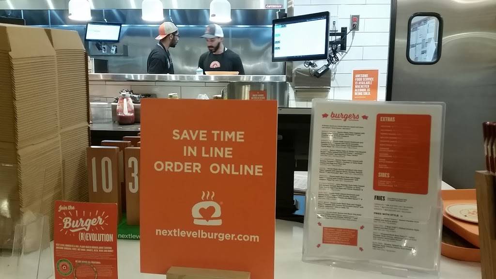 Next Level Burger Roosevelt | restaurant | 1026B NE 64th St, Seattle, WA 98115, USA | 2063190026 OR +1 206-319-0026