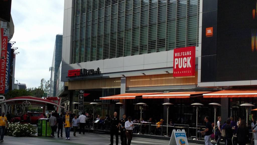 ESPN Zone | restaurant | 1011 S Figueroa St # 101, Los Angeles, CA 90015, USA | 2137657070 OR +1 213-765-7070