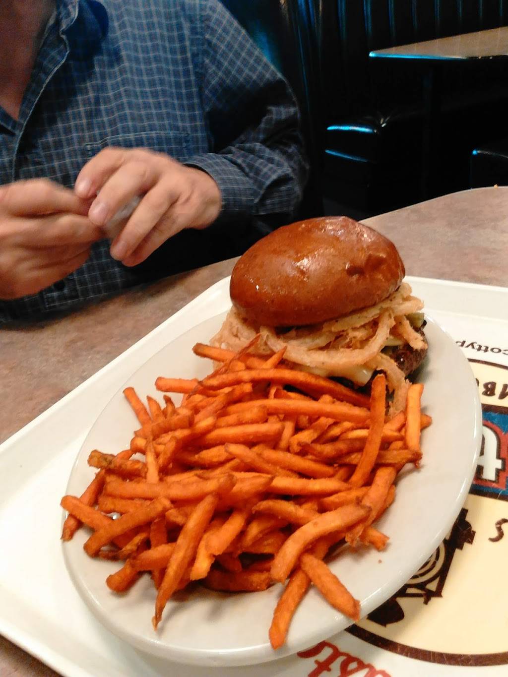 Scotty Ps | restaurant | 4280 Lavon Dr #200, Garland, TX 75040, USA | 9724955700 OR +1 972-495-5700