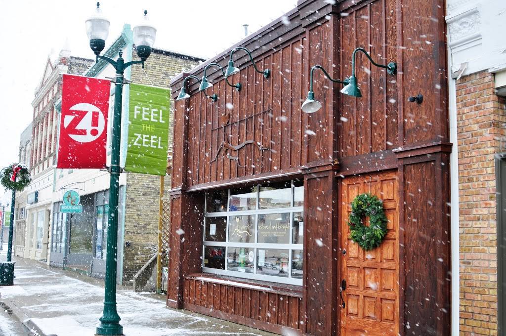 Tripelroot | restaurant | 146 E Main Ave, Zeeland, MI 49464, USA | 6169530050 OR +1 616-953-0050