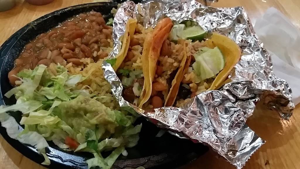 Taco Cabana | restaurant | 1827 Greenville Ave, Dallas, TX 75206, USA | 2148232092 OR +1 214-823-2092