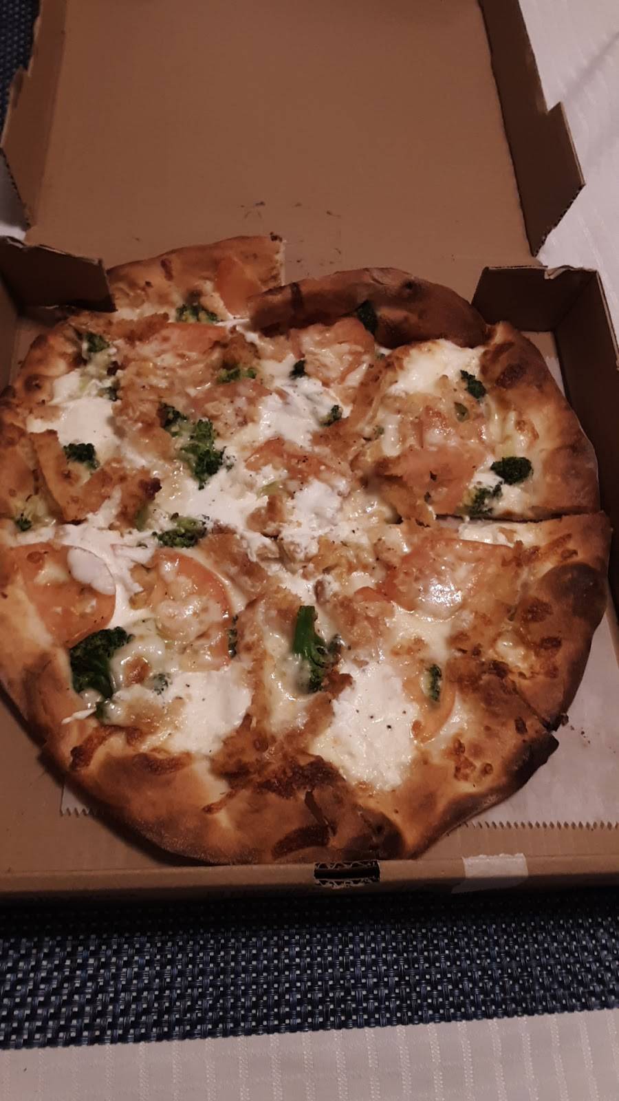 Pelins Pizza | restaurant | 228 State Rte 727, Ansonia, CT 06401, USA | 2037321900 OR +1 203-732-1900