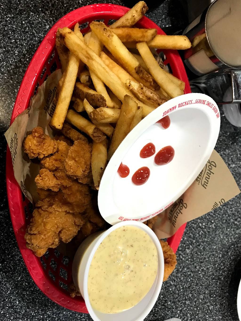 Johnny Rockets | restaurant | 1 N Galleria Dr Suite B-115, Middletown, NY 10941, USA | 8456927004 OR +1 845-692-7004