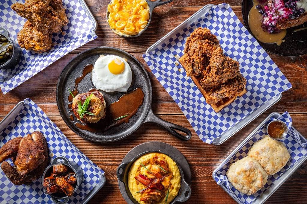 Luellas Gospel Bird | restaurant | 2009 N Damen Ave, Chicago, IL 60647, USA | 7739047704 OR +1 773-904-7704