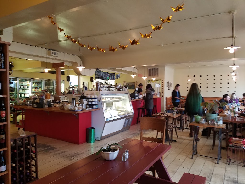 Ps & Qs Market | restaurant | 1301 NE Dekum St, Portland, OR 97211, USA | 5038948979 OR +1 503-894-8979